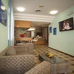 Luna Hotel