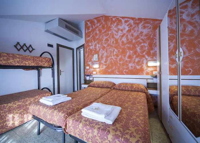 Luna מלון רימיני