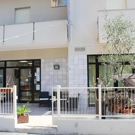 Hotel Luna