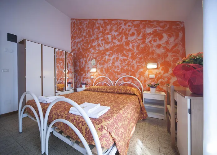 Luna Hotel